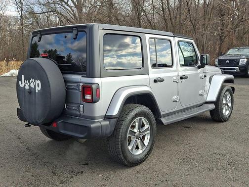 2019 Jeep Wrangler Unlimited Sahara