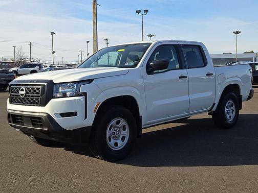 2024 Nissan Frontier S