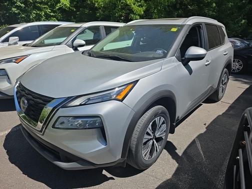 Brilliant Silver Metallic 2023 Nissan Rogue SV