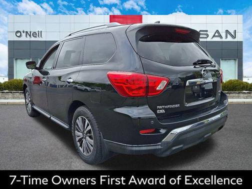 2019 Nissan Pathfinder SL
