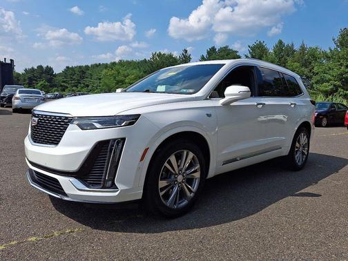 2022 Cadillac XT6 Premium Luxury AWD