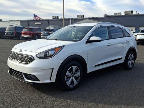 2017 Kia Niro LX