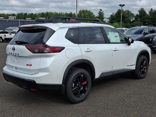 Everest White Pearl Tricoat 2026 Nissan Rogue Rock Creek
