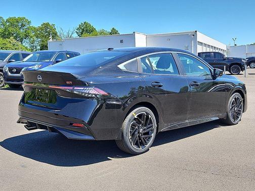 Super Black 2026 Nissan Sentra SR