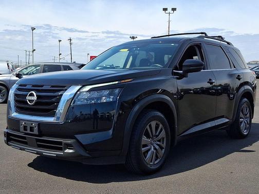 2023 Nissan Pathfinder SV 4WD