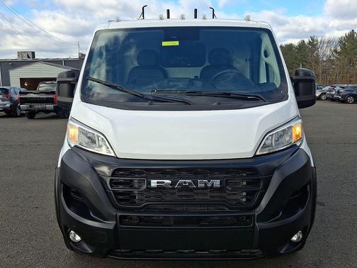 2025 RAM ProMaster 1500 Low Roof