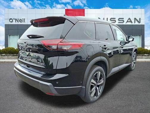 2025 Nissan Rogue SL