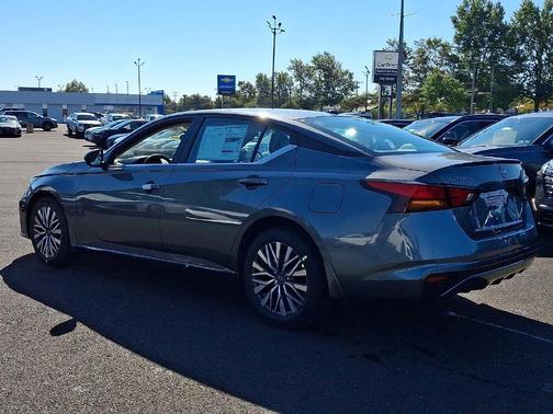 Gun Metallic 2026 Nissan Altima 2.5 SV