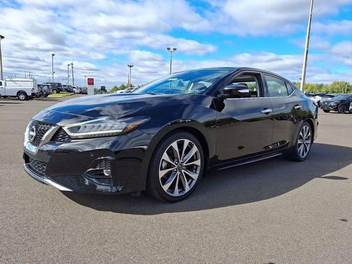 2023 Nissan Maxima 3.5 Platinum