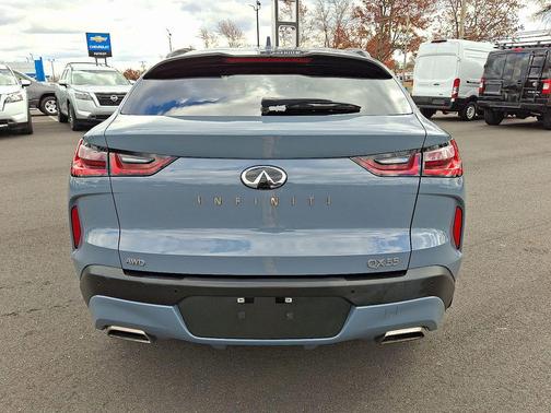 2023 INFINITI QX55 LUXE