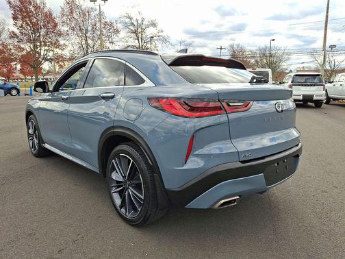 2023 INFINITI QX55 LUXE