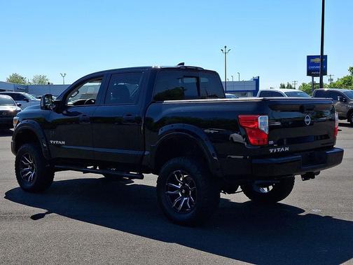 Super Black 2023 Nissan Titan SV