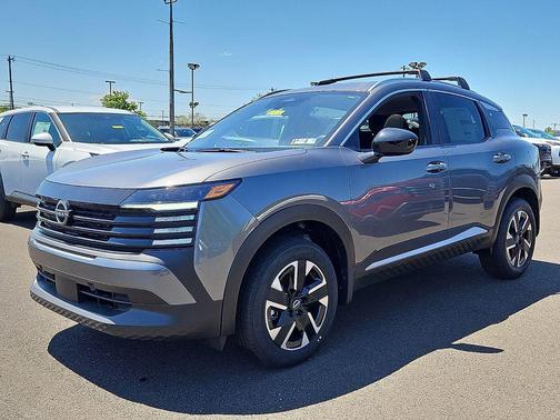 Gun Metallic 2026 Nissan Kicks SV