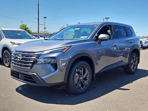 Gun Metallic 2026 Nissan Rogue SV