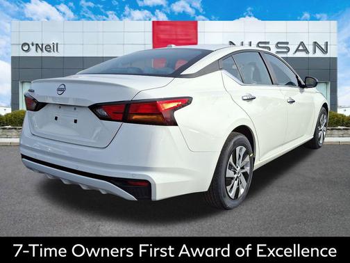 2025 Nissan Altima S FWD