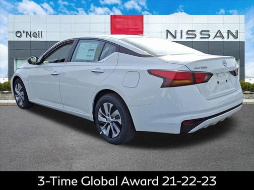 2025 Nissan Altima S FWD