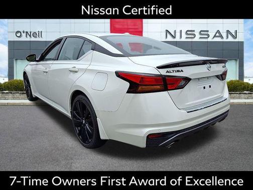 2022 Nissan Altima SR FWD