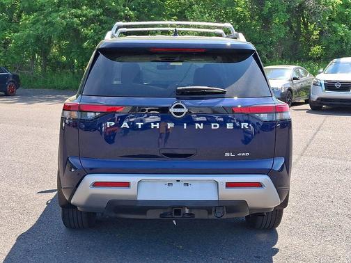 Deep Ocean Blue Pearl 2023 Nissan Pathfinder SL 4WD