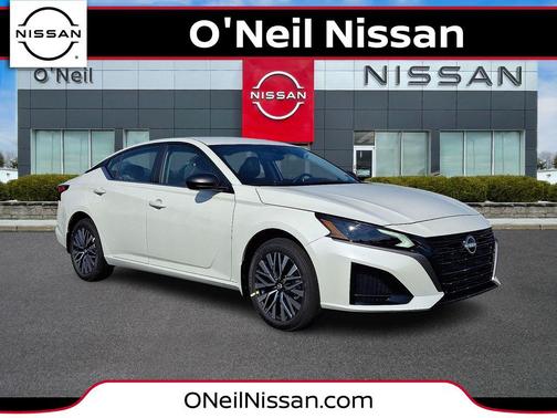 Pearl White Tricoat 2026 Nissan Altima 2.5 SV