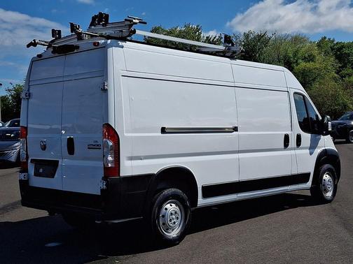 Bright White Clearcoat 2023 RAM ProMaster 2500 High Roof