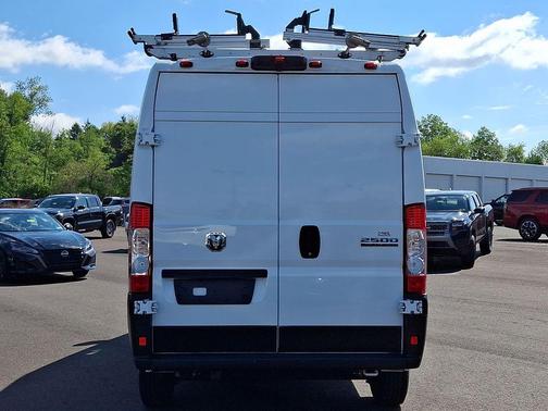 Bright White Clearcoat 2023 RAM ProMaster 2500 High Roof