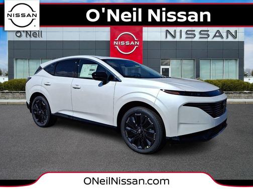 Everest White Pearl Tricoat 2026 Nissan Murano Platinum