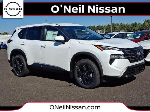 Everest White Pearl Tricoat 2027 Nissan Rogue SV