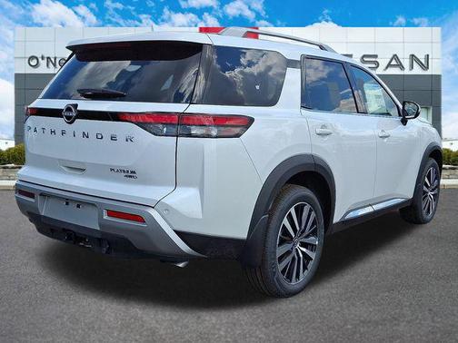 2025 Nissan Pathfinder Platinum 4WD
