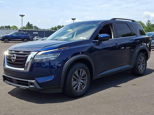 Deep Ocean Blue Pearl 2022 Nissan Pathfinder SV 4WD