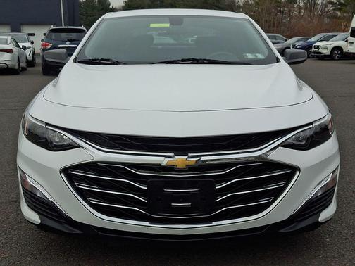 Summit White 2021 Chevrolet Malibu 1LS