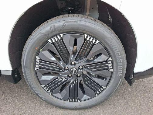 2025 Nissan Murano Platinum