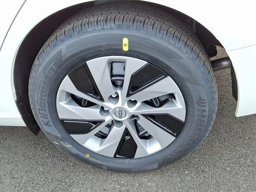 2025 Nissan Altima S FWD