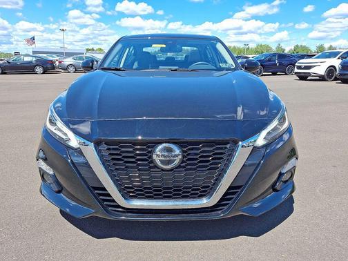 2022 Nissan Altima Platinum Intelligent AWD