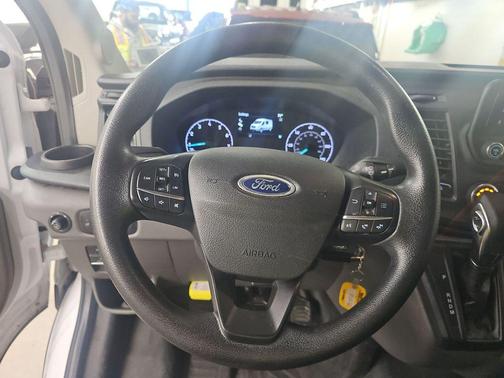 2021 Ford Transit-250 Base