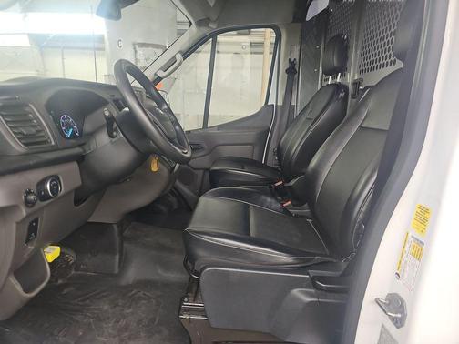 2021 Ford Transit-250 Base