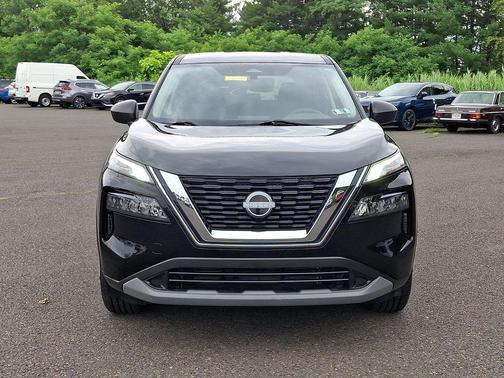 Super Black 2023 Nissan Rogue S