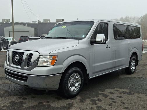 2017 Nissan NV Passenger NV3500 HD SV V6