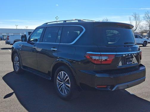 2022 Nissan Armada SL 4WD