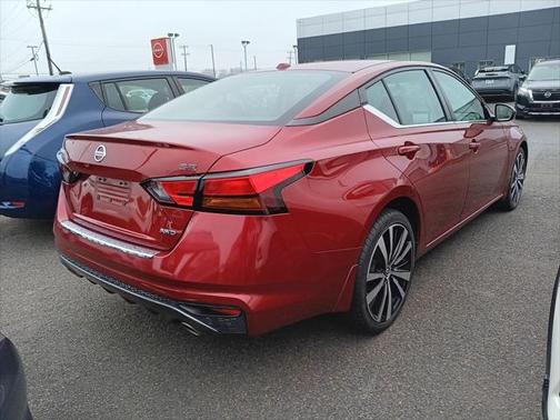 2019 Nissan Altima 2.5 SR