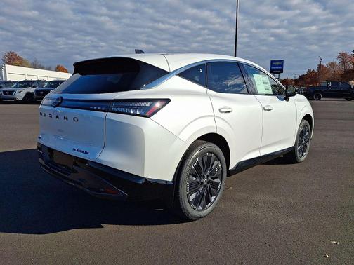 2026 Nissan Murano Platinum