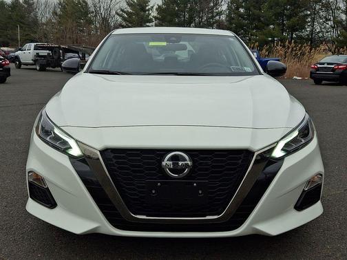 2021 Nissan Altima SR Intelligent AWD