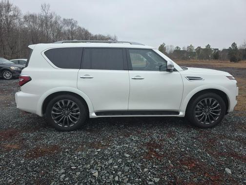2024 Nissan Armada Platinum 4WD