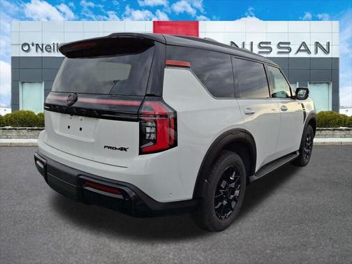 2025 Nissan Armada PRO-4X 4WD
