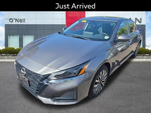 Gun Metallic 2023 Nissan Altima 2.5 SV