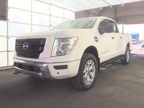 2023 Nissan Titan XD SV