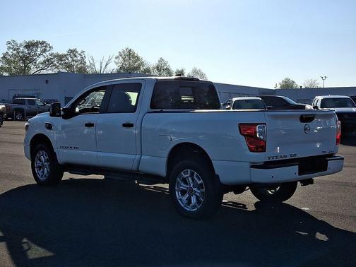Glacier White 2023 Nissan Titan XD SV