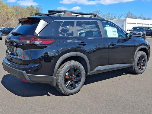 Super Black 2026 Nissan Rogue Rock Creek