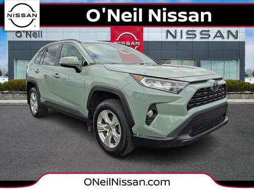 2020 Toyota RAV4 XLE