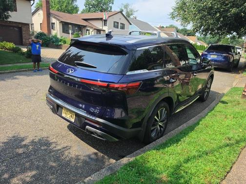 Grand Blue 2023 INFINITI QX60 SENSORY