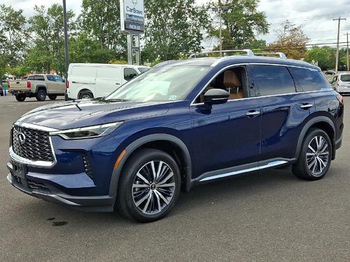 Grand Blue 2023 INFINITI QX60 SENSORY